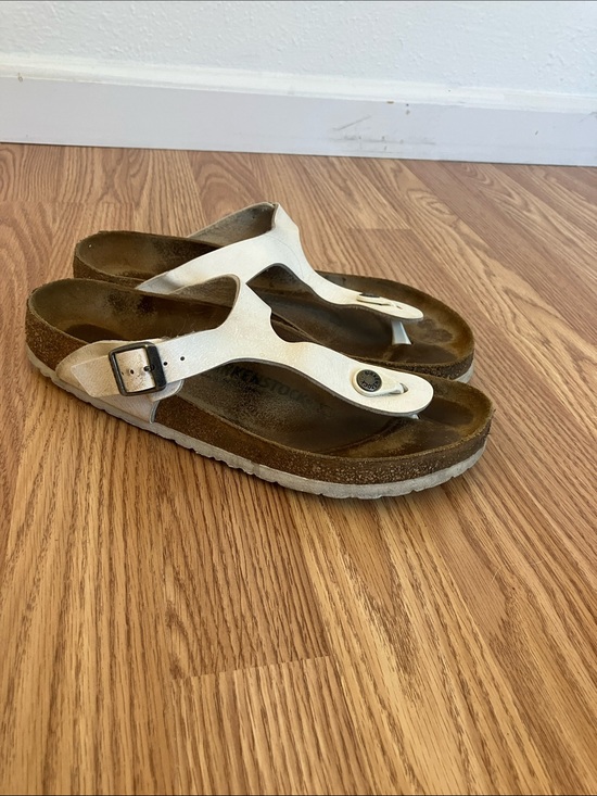 Birkenstock Shoes - Birkenstock Gizeh Sandal – Birko-Flor Graceful Pearl White Size 40 9
